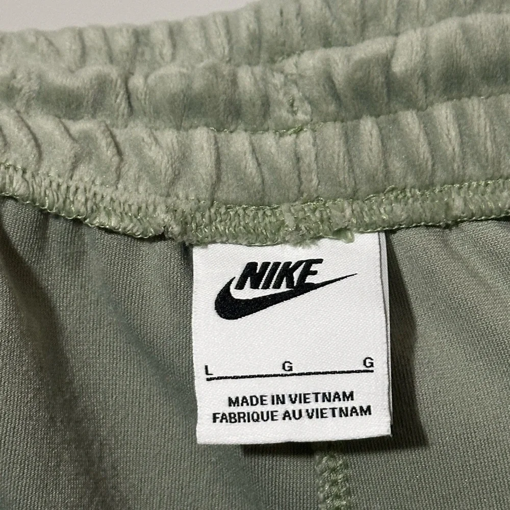 Nike Girls Velvet Joggers Large